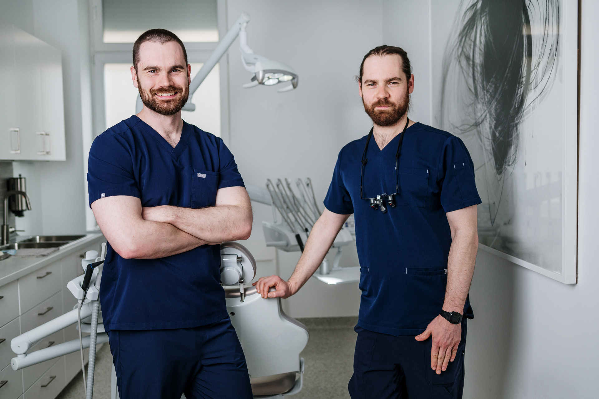 Dr. Iványi Attila és Dr. Iványi Viktor a rendelőben